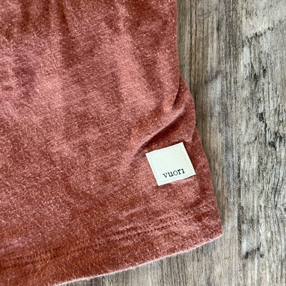 VUORI Rust Sleeveless Top with Pocket sz xs - Picture 3 of 5